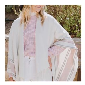 Siizu Sustainable Poncho Cream